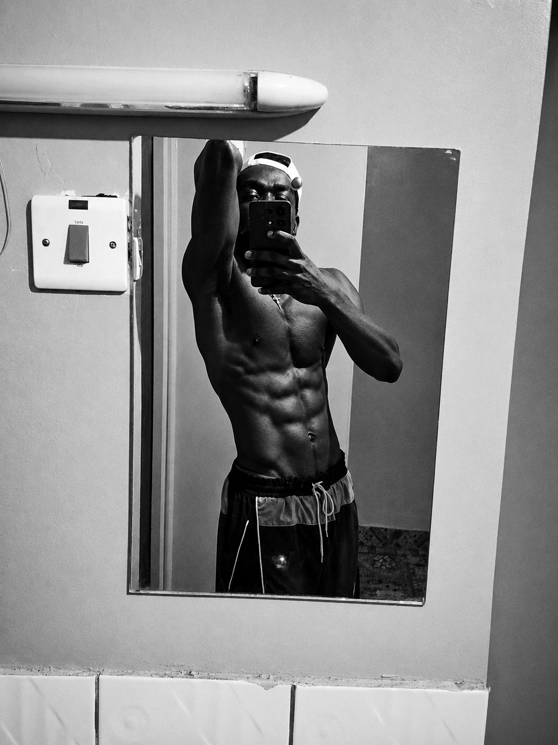 Arnold Andambi
